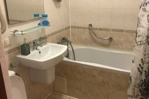 Готель Red Stone Hotel. Стандарт двомісний (202) 5
