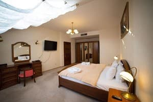 Апарт-отель Шале Грааль. Апартаменты 4-местный Queen apart 2